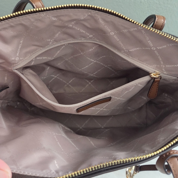 Michael Kors Brown Tote Bag - Picture 9 of 12
